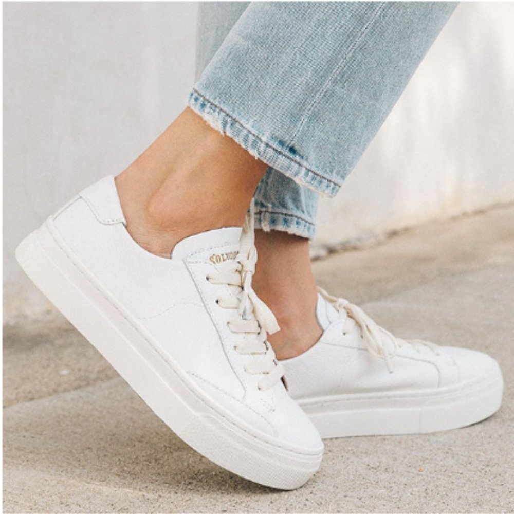 NWT Ibiza Platform Sneaker